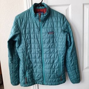 ❗MOVING SALE❗Patagonia nano puff turquoise jacket